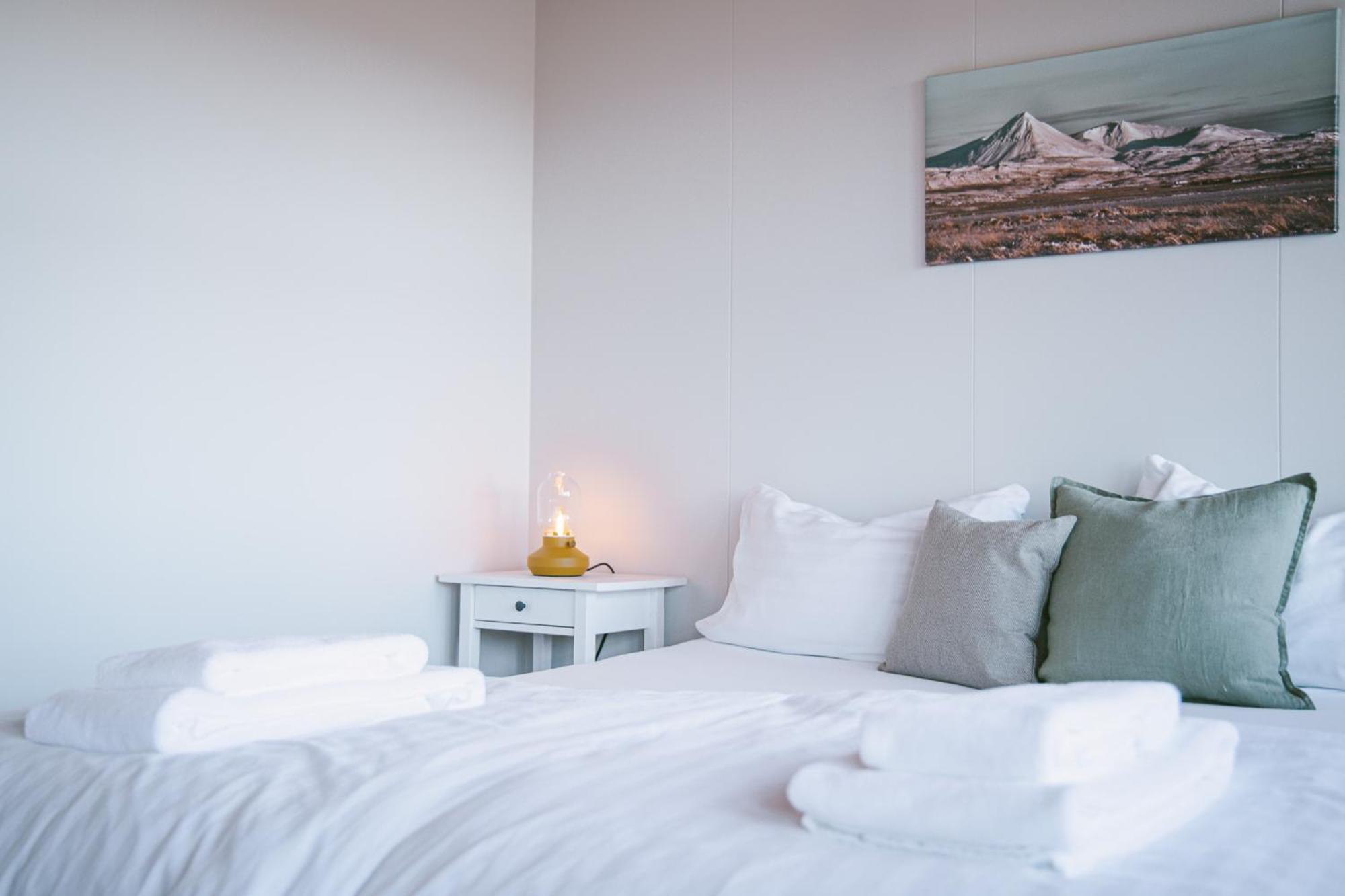 Milli Vina Guesthouse Боргарнес Экстерьер фото