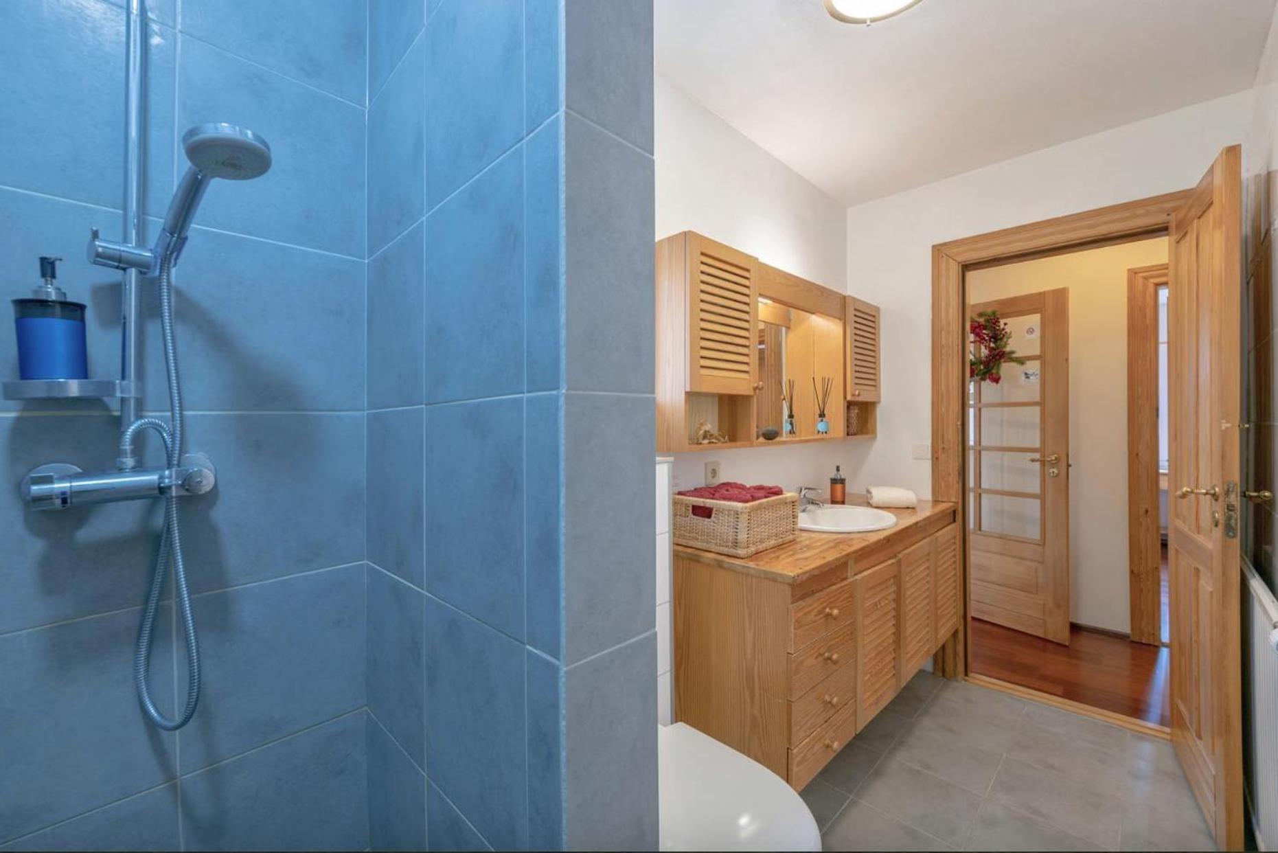 Milli Vina Guesthouse Боргарнес Экстерьер фото