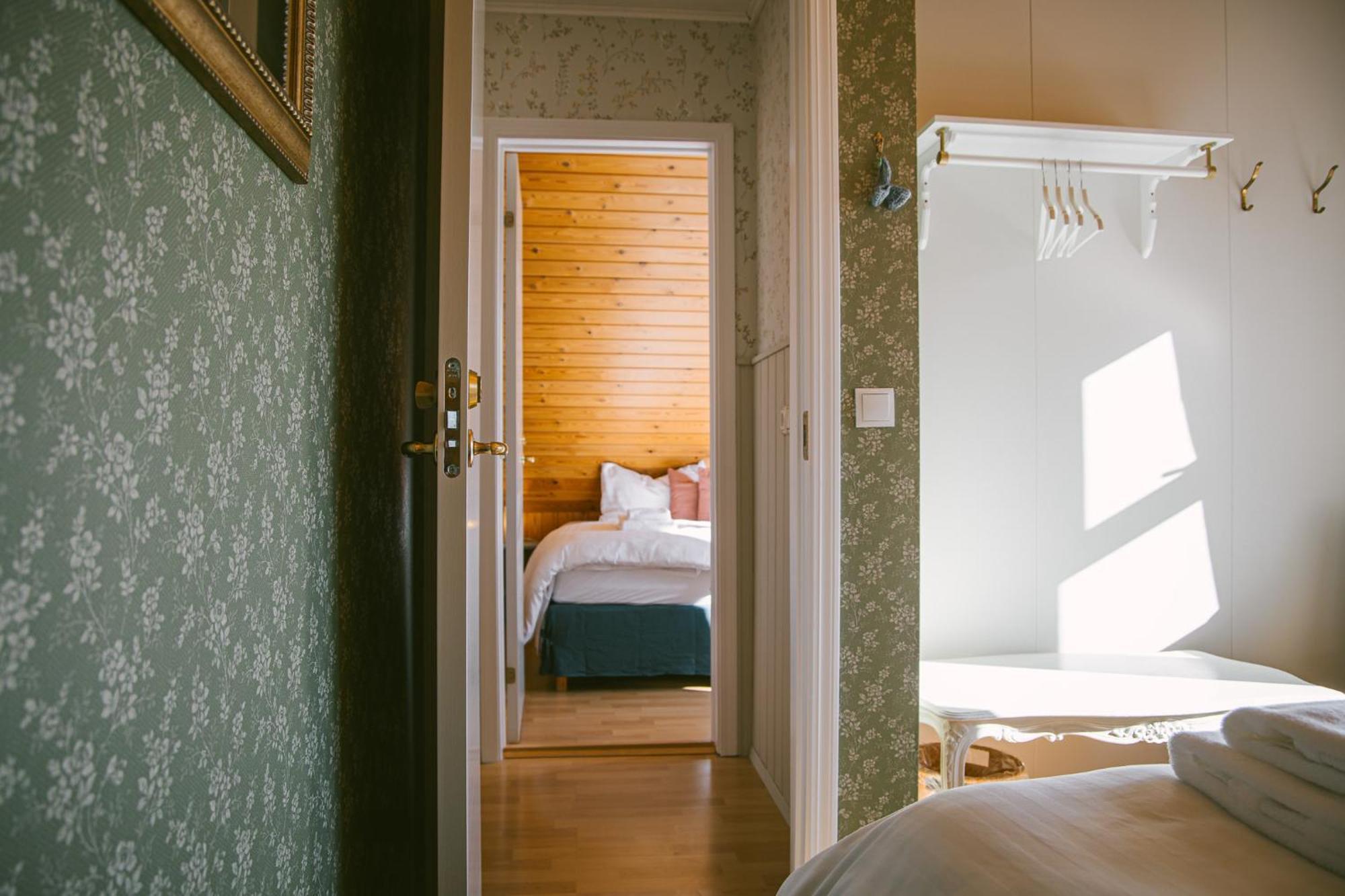 Milli Vina Guesthouse Боргарнес Экстерьер фото